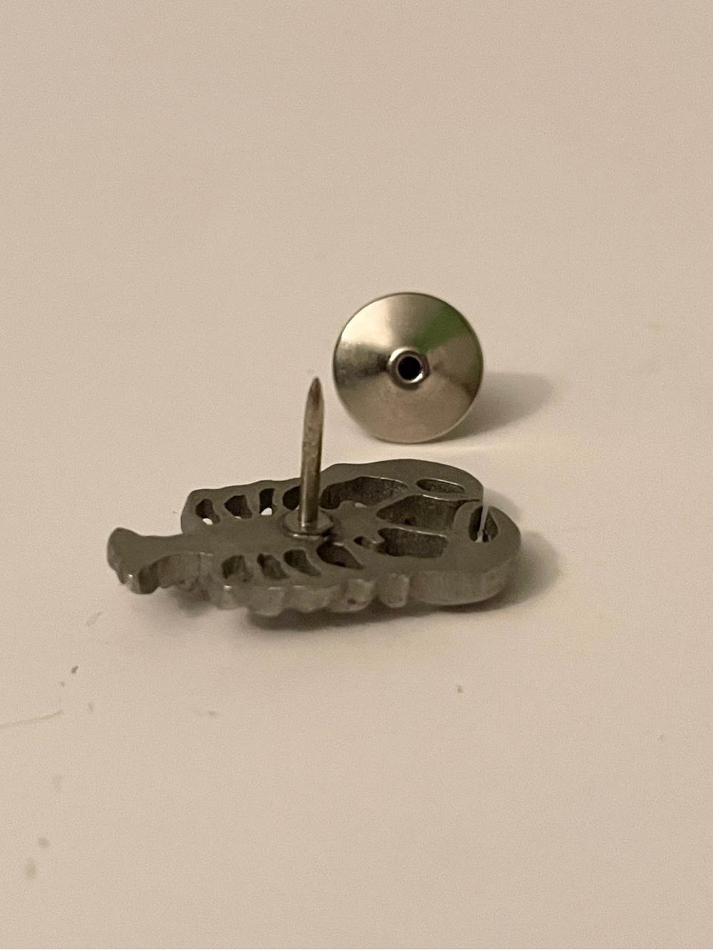 Vintage Pewter Lobster Lapel Pin Silver Tone Sea Life Crustacean Tie Tack⁠ - Picture 14 of 15